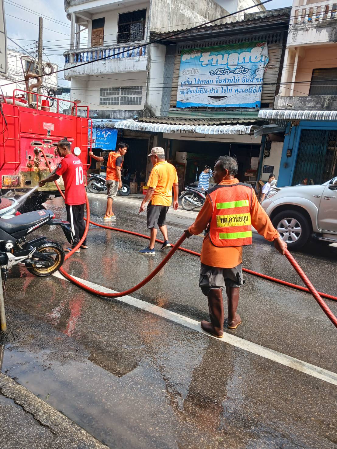 21 มีนาคม 2567 ล้างทำความสะอาดถนนสายควนขนุน-เขาปู่