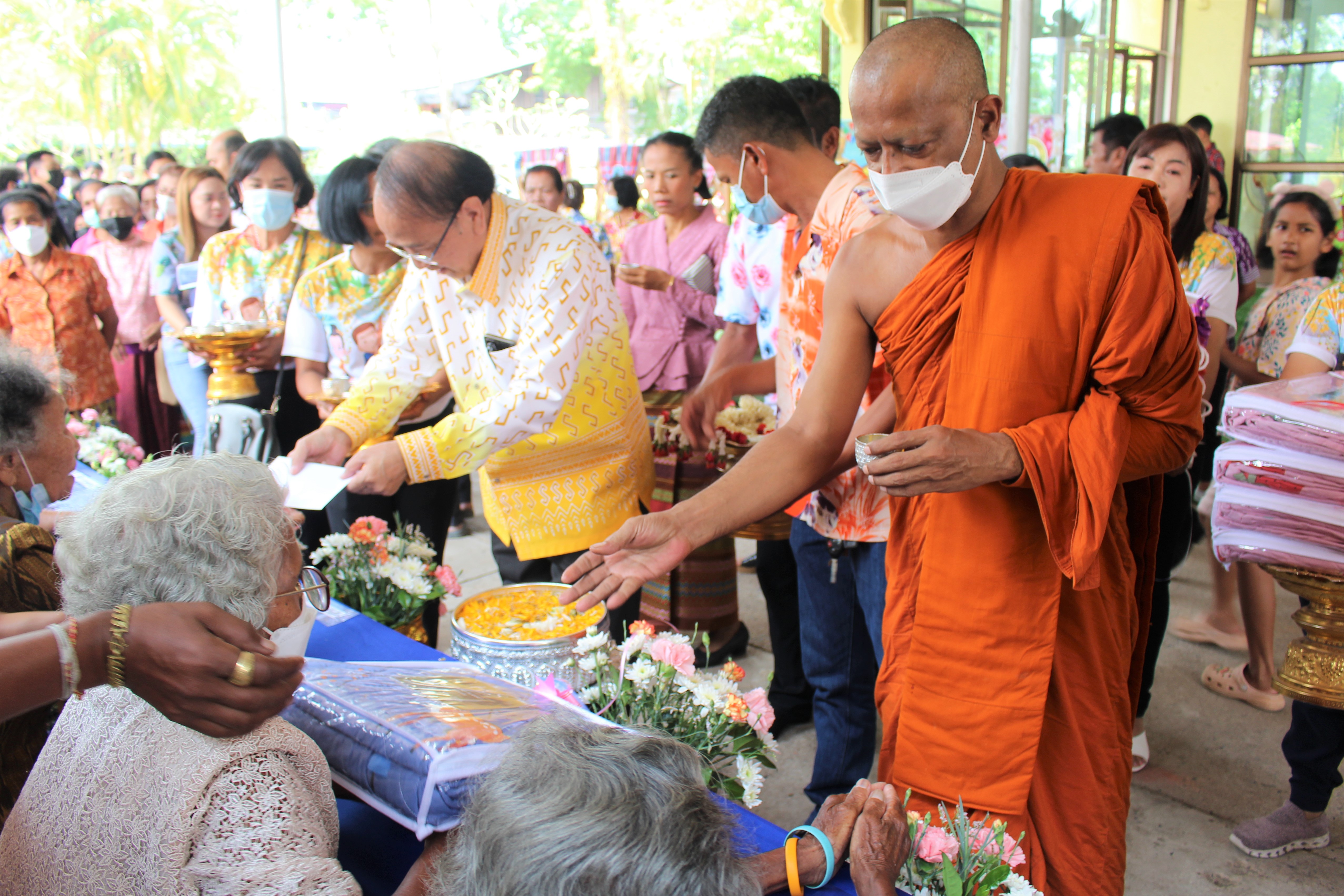 โครงการจัดงานวันสงกรานต์และวันผู้สูงอายุประจำปี 2566
